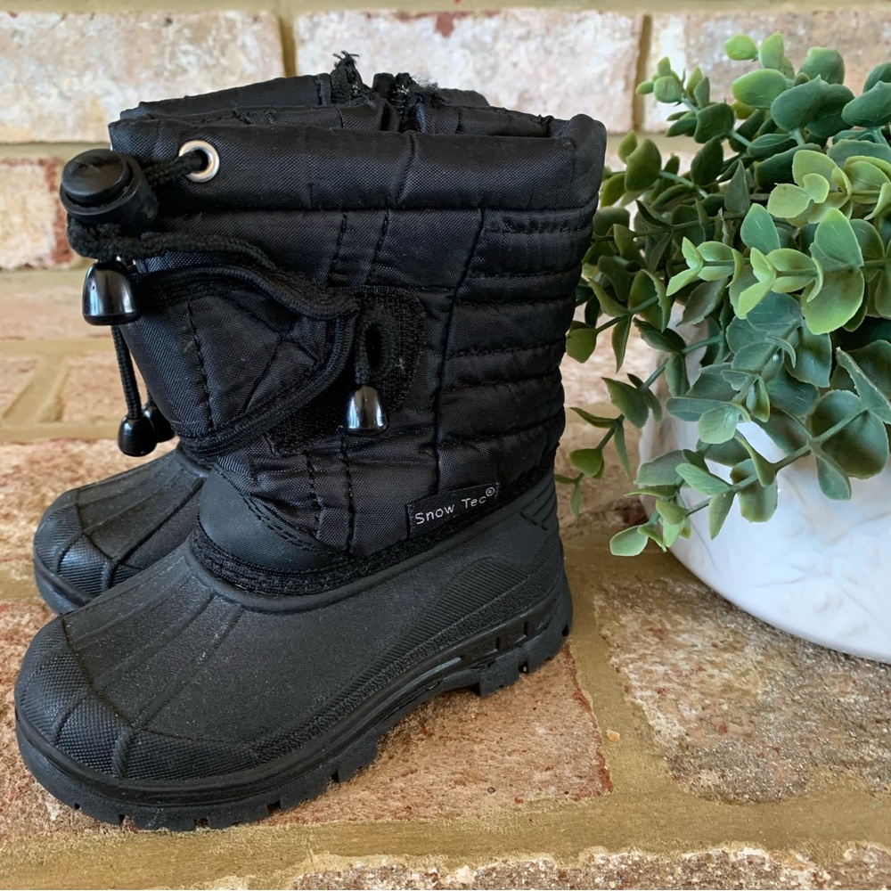 Snow Tech | Black Winter Boots | 6